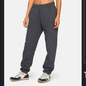 Outdoor Voices Nimbus Cotton Sweatpants
Basalt (Grey) M